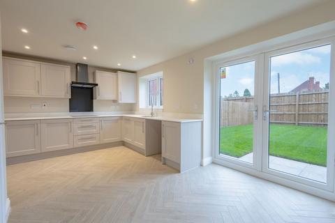 3 bedroom semi-detached house for sale, Lyde Close, Wombourne WV5