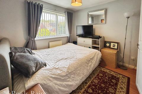 4 bedroom detached house for sale, Dorchester Park, Cheshire WA7