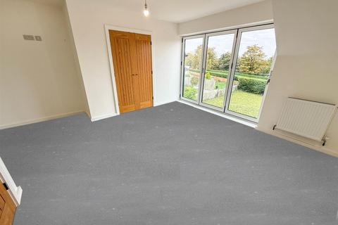 4 bedroom detached house for sale, Pant