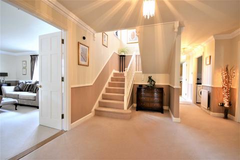 undefined, Coombehurst Close, Hadley Wood, Hertfordshire, EN4