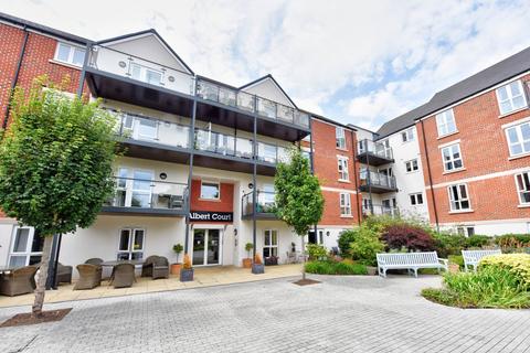 undefined, Albert Court, Reading Road