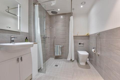 1 bedroom retirement property to rent, Albert Court, Reading Road