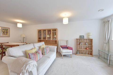 1 bedroom retirement property to rent, Albert Court, Reading Road