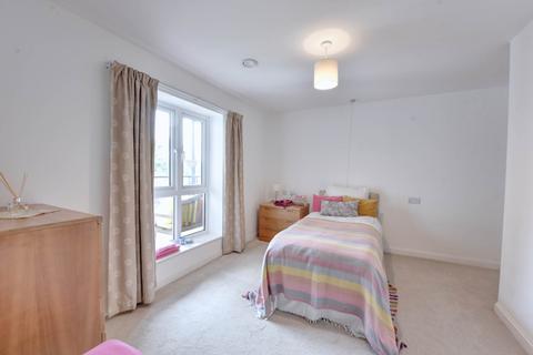 1 bedroom retirement property to rent, Albert Court, Reading Road