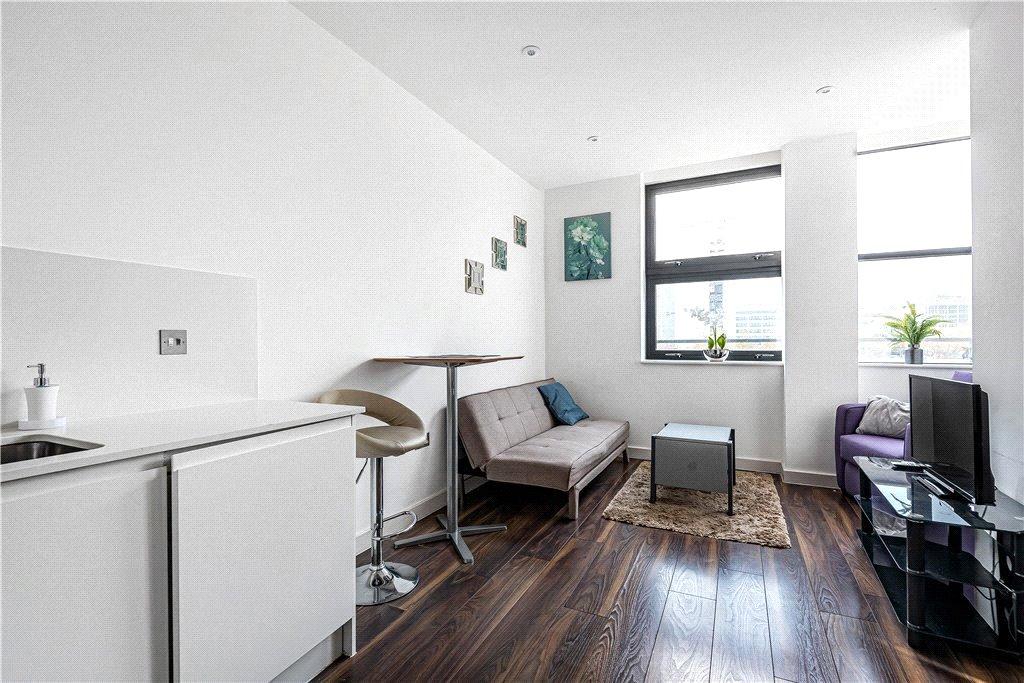 Kitchen/Sitting Room