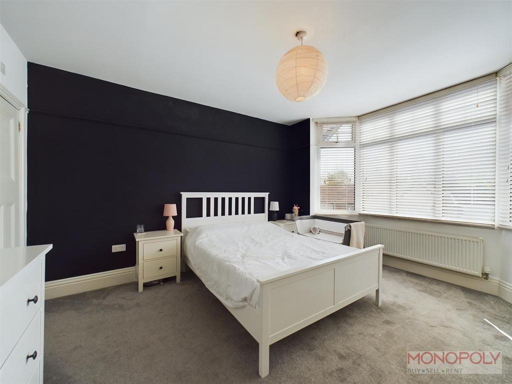 CAM01979 G0-PR0231-STILL014.jpg