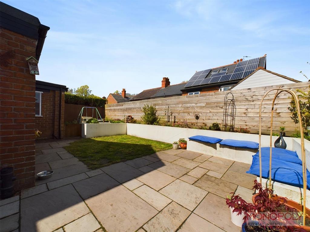 CAM01979 G0-PR0231-STILL021.jpg