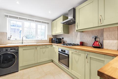 3 bedroom semi-detached house for sale, Stirling Way, Welwyn Garden City, Hertfordshire, AL7