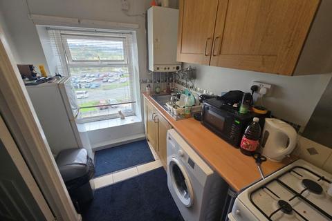 2 bedroom flat for sale, 57A Cardiff Road, Bargoed, Mid Glamorgan, CF81 8PA