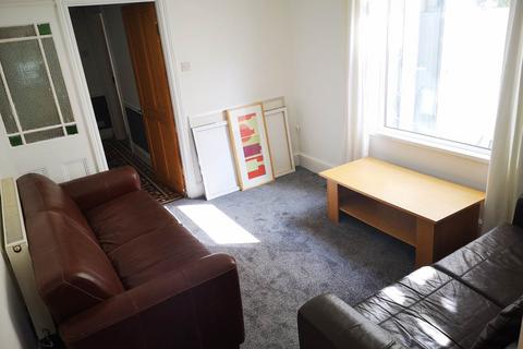5 bedroom house to rent, Summerfield Avenue, Heath, Cardiff