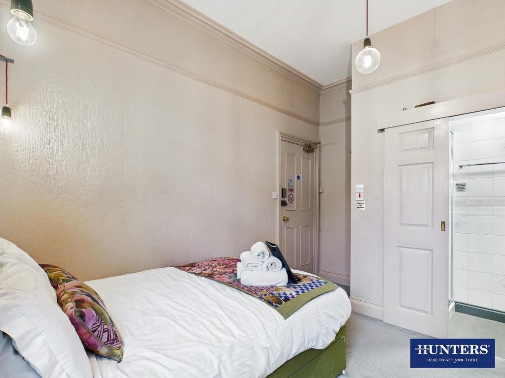 Guest Room One &amp; Ensuite