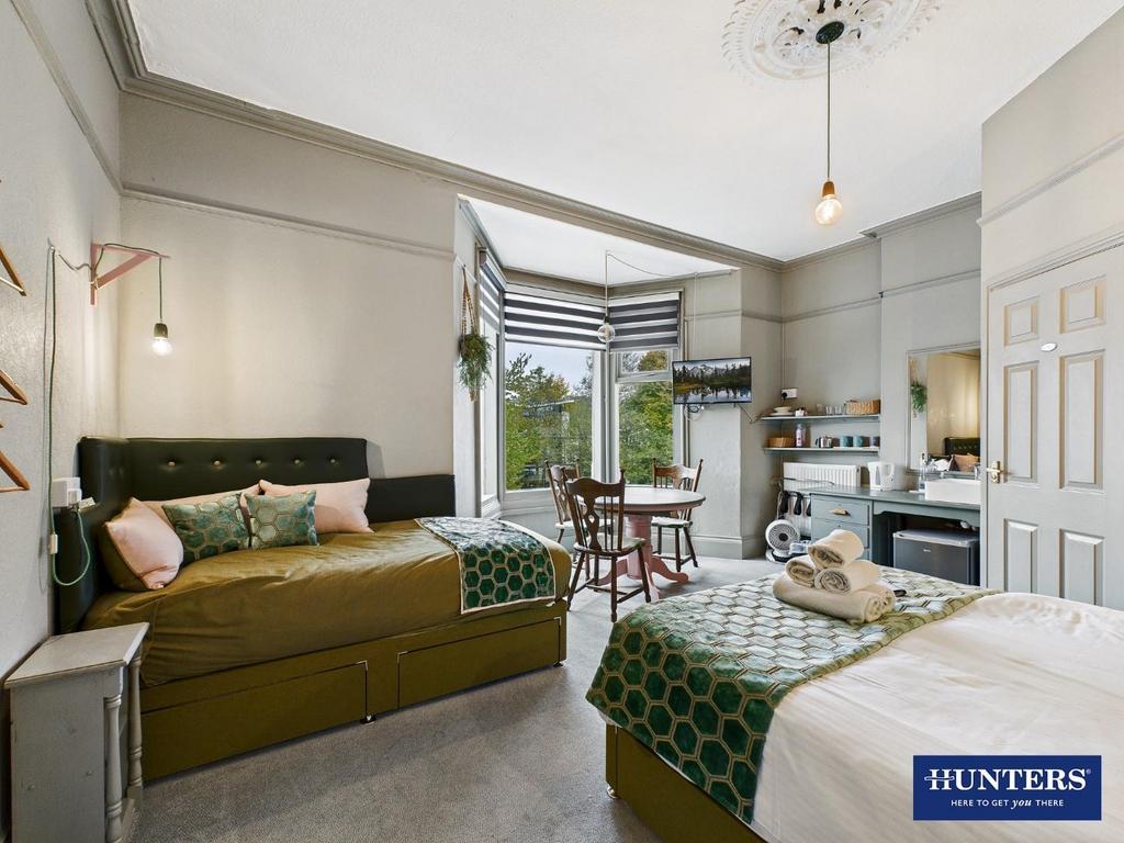 Guest Room Two &amp; Ensuite