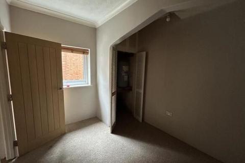 undefined, Flat 2, 42 Frimley Road, Camberley, Surrey, GU15 3BD