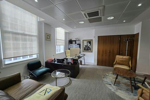 Office to rent, 14 Berkeley St London W1J 8DX