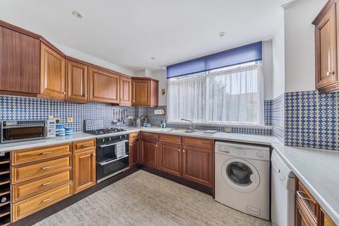 3 bedroom detached house for sale, Crouch Oak Lane, Addlestone, KT15