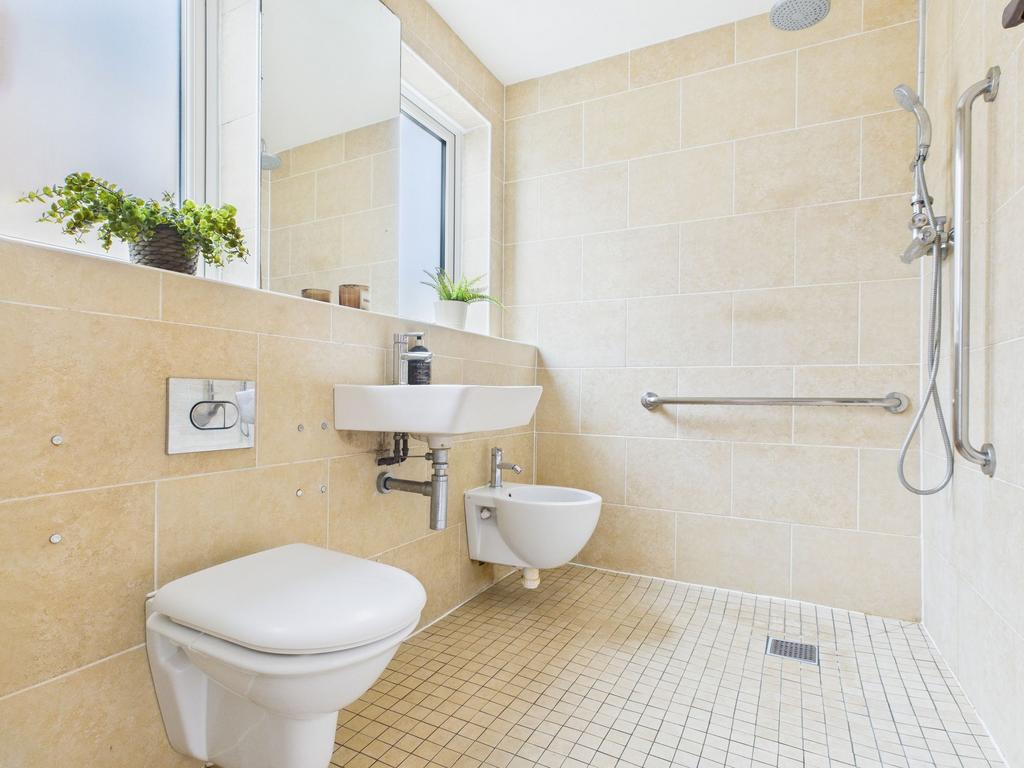 Downstairs Wet Room