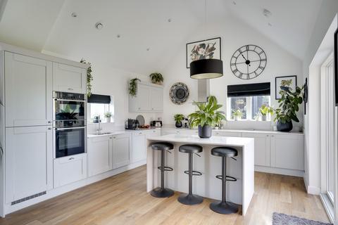 undefined, Ash Drive, Newmarket CB8