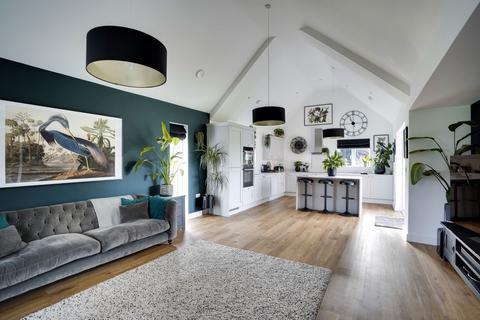 undefined, Ash Drive, Newmarket CB8