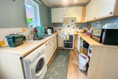 112 Nene Gardens, Feltham, TW13 5PL