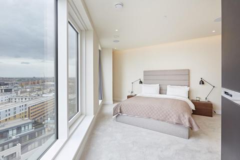 3 bedroom flat to rent, Chelsea Creek Tower, London, SW6