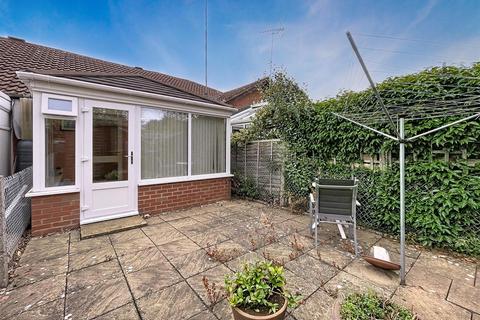1 bedroom terraced bungalow for sale, Camelot Grove, Kenilworth