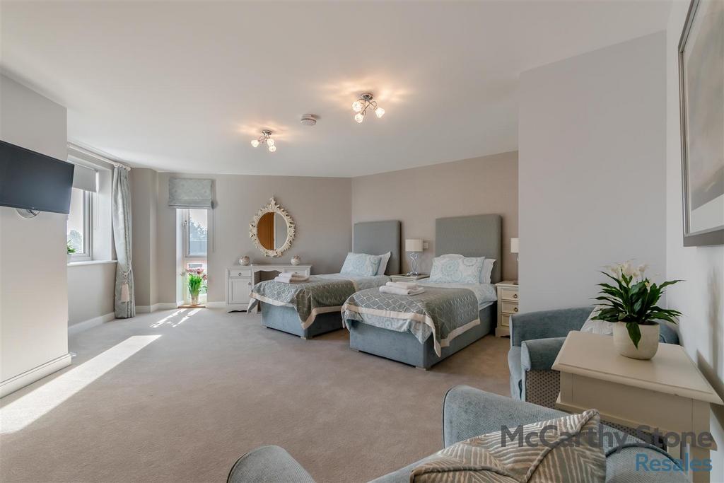 8638982-interior06.jpg