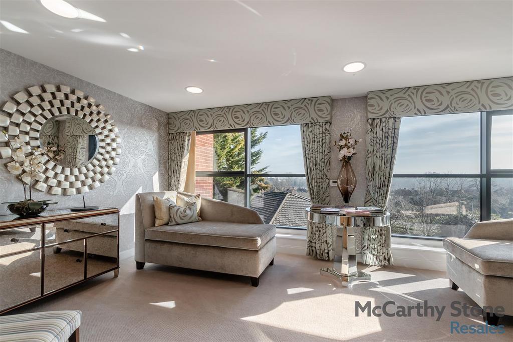 8638982-interior35.jpg
