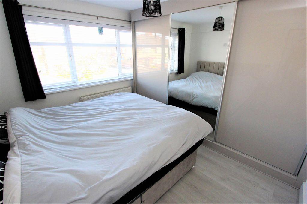 Bed 1