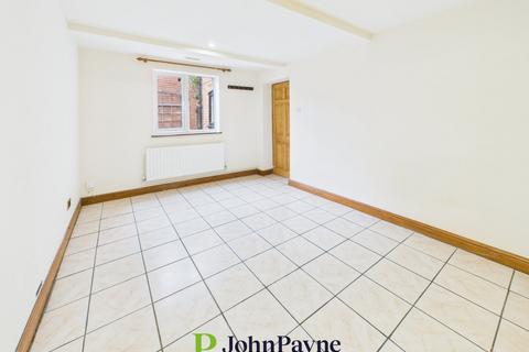2 bedroom semi-detached house to rent, Berkeley Road South, Earlsdon, Coventry, CV5