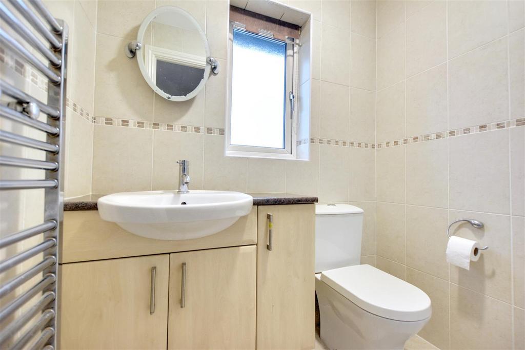 En Suite 1.jpeg