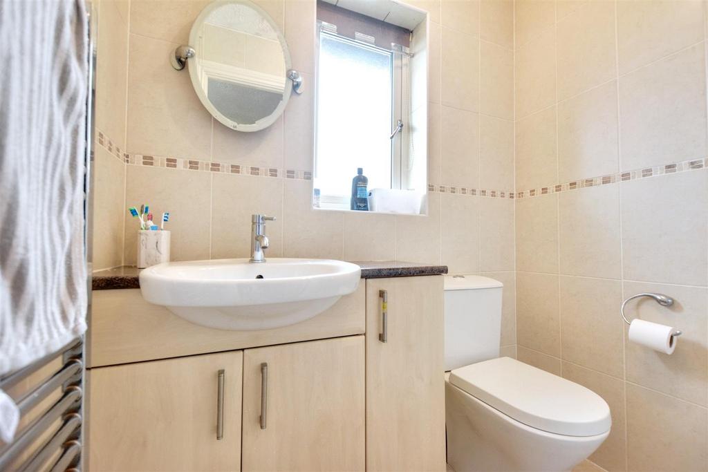 En Suite 1.jpeg
