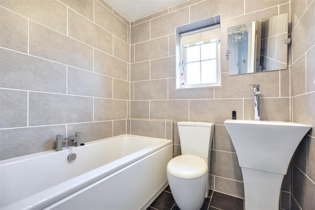Bathroom.jpeg