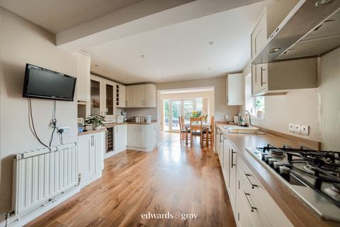 undefined, Lyndon Close, Castle Bromwich, B36 0AJ
