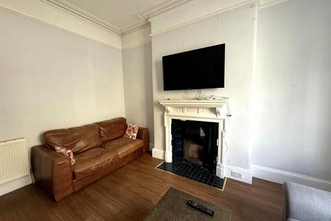 7 bedroom house to rent, Addison Road, Plymouth PL4