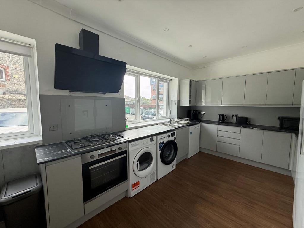 Addison kitchen....JPG