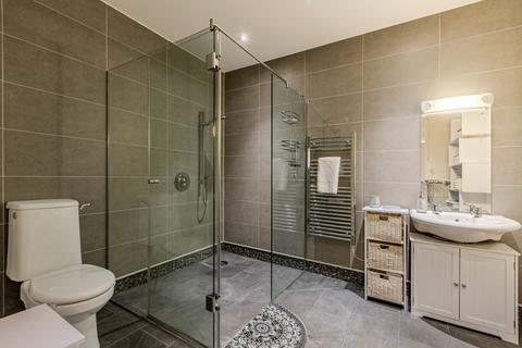 1 bedroom flat to rent, Flat , Winch House Stead Street, London SE17