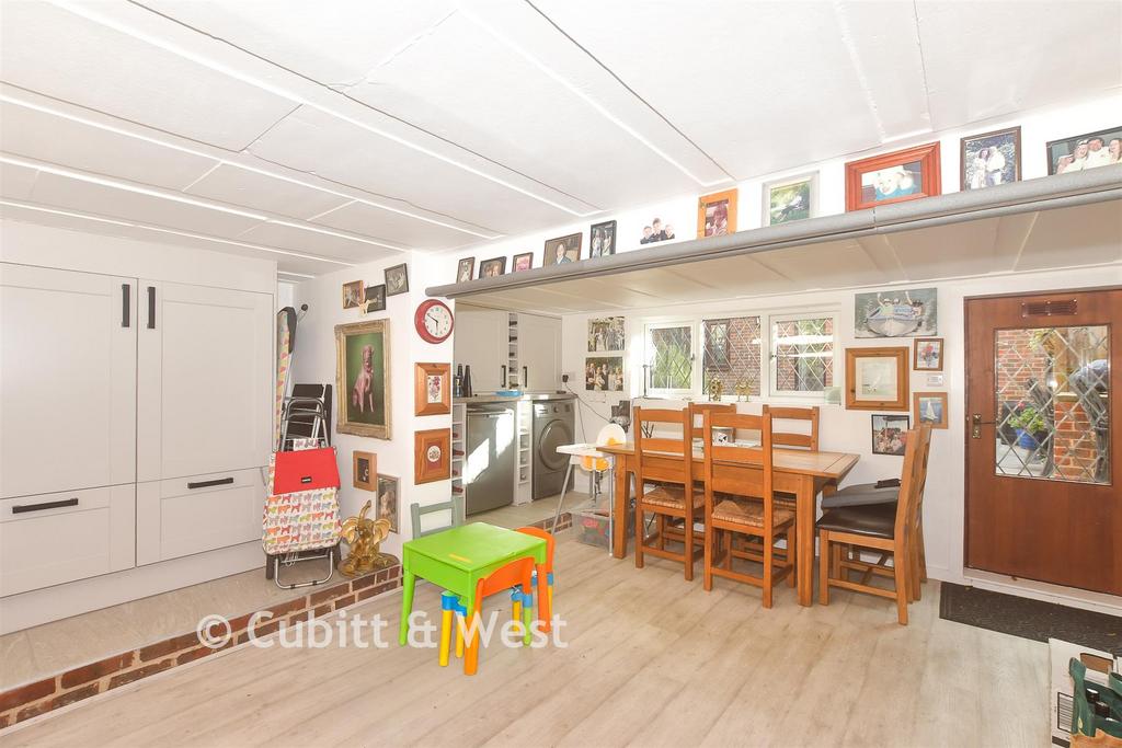 Room 1