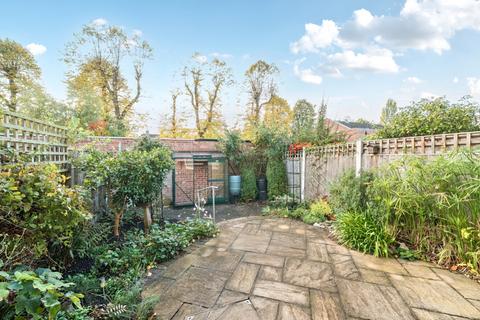 3 bedroom terraced house for sale, Spean Court Wollaton Road, Wollaton NG8