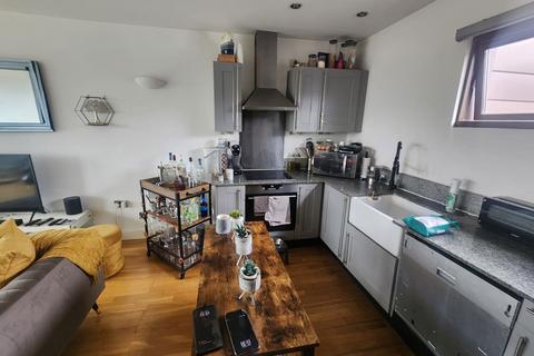2 bedroom flat for sale, Isaac Way, Manchester M4