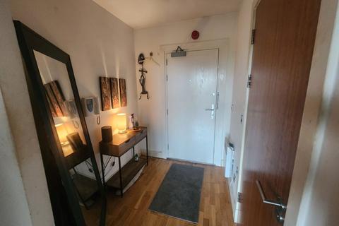 2 bedroom flat for sale, Isaac Way, Manchester M4