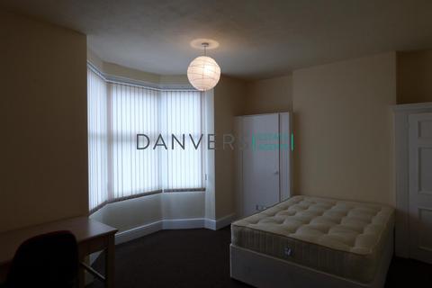 5 bedroom detached house to rent, Equity Road, Leicester LE3