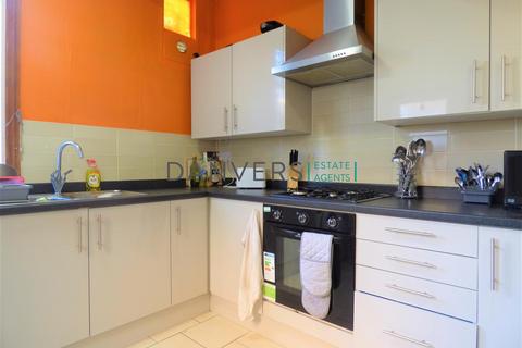 4 bedroom detached house to rent, Equity Road, Leicester LE3