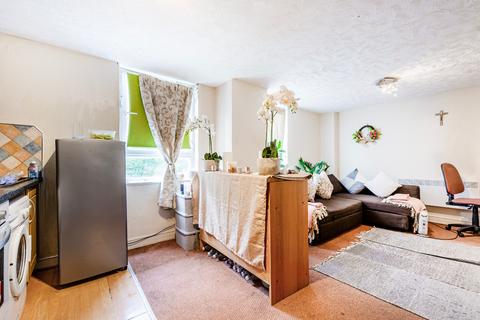 1 bedroom flat for sale, The New Alexandra Court, Woodborough Road, Nottingham, Nottinghamshire, NG3 4LN