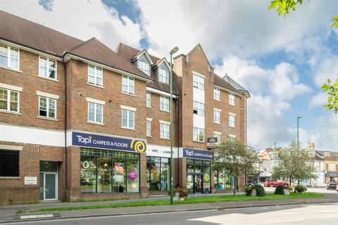 2 bedroom flat for sale, Sussex Road, Haywards Heath