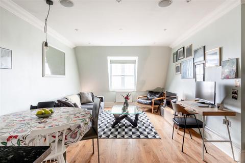 2 bedroom flat for sale, Sussex Road, Haywards Heath