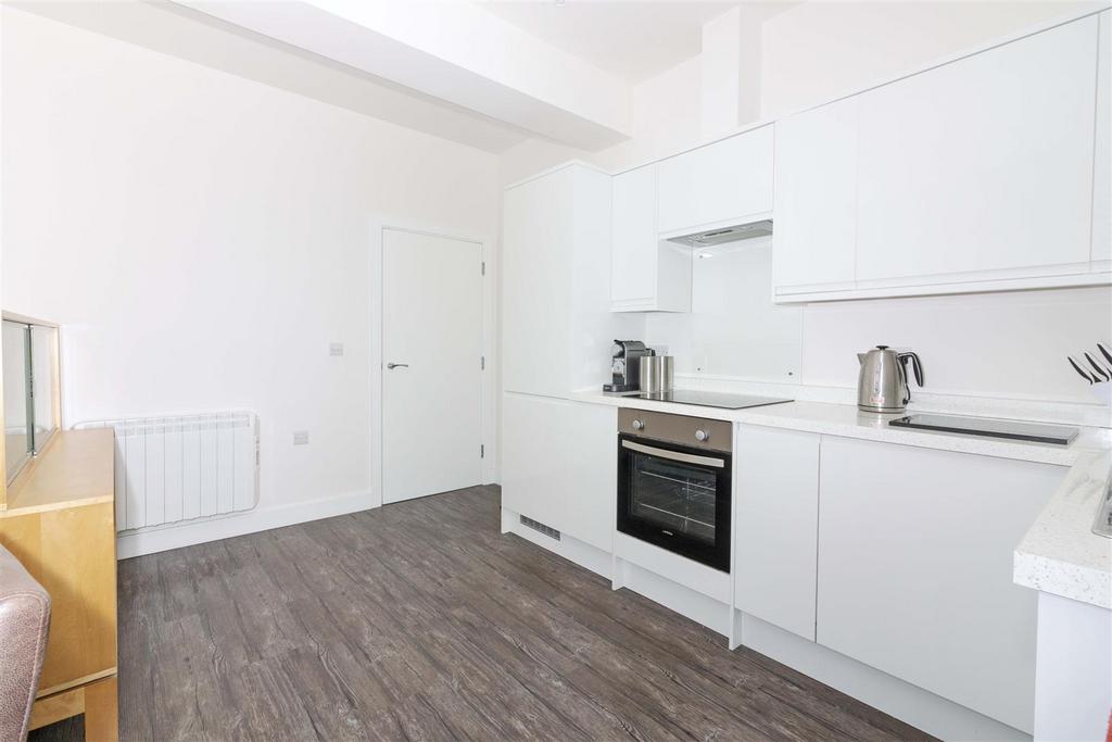 For Sale by Aspire Residential The Causeway