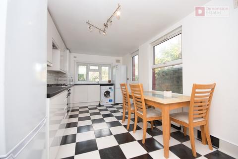 4 bedroom terraced house to rent, Lothair Road South, Finsbury Park, Harringay, N4