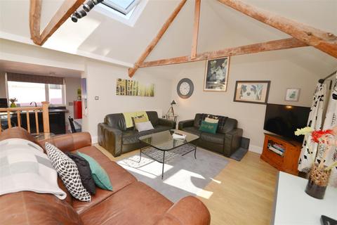 undefined, Greenhill Road, Tenby