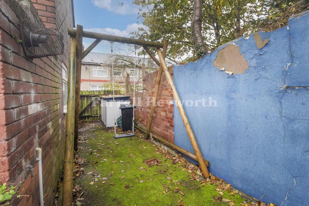 Rear garden view 4