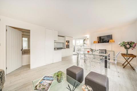 2 bedroom flat to rent, Worlds End Estate, London SW10